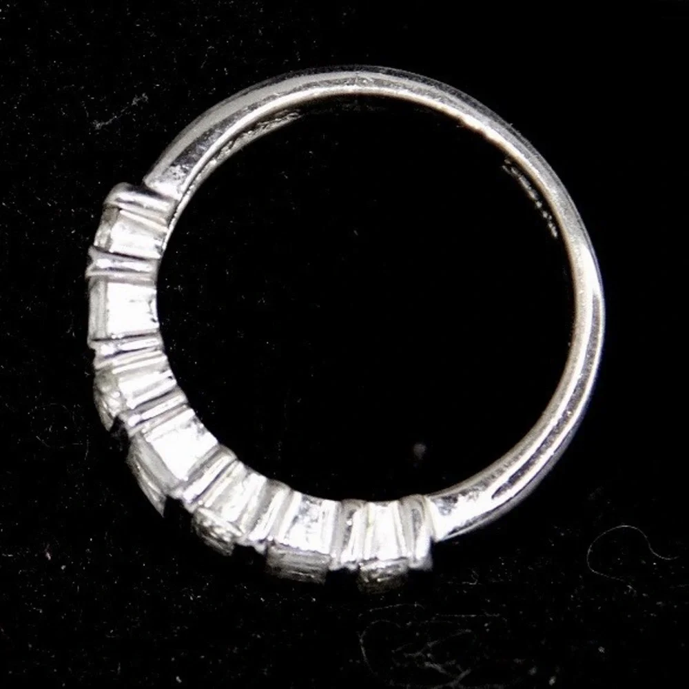 Sterling Silver 925 Baguette Round Cubic Zirconia Channel Set Band Ring Size 7.5